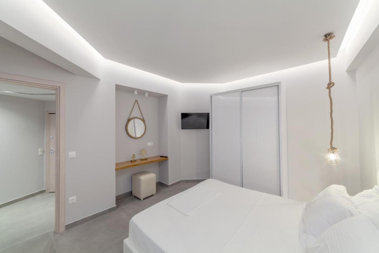 Althea Suites By Rentalspro Services - Nea Moudania Halkidiki Exterior photo