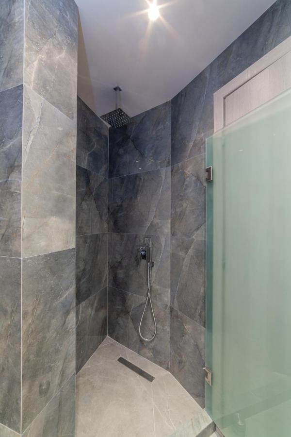 Althea Suites By Rentalspro Services - Nea Moudania Halkidiki Exterior photo