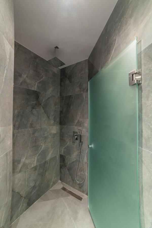 Althea Suites By Rentalspro Services - Nea Moudania Halkidiki Exterior photo