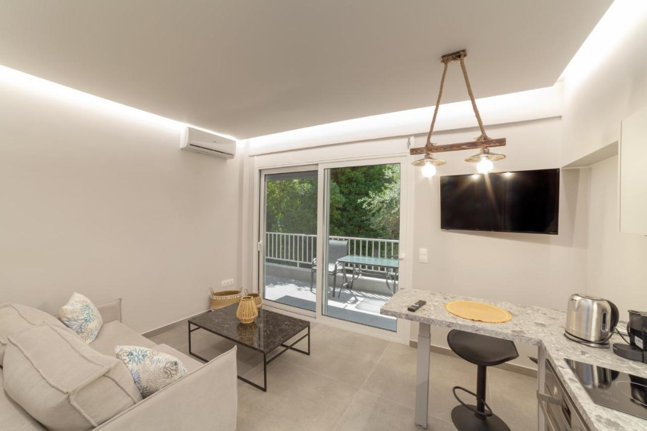 Althea Suites By Rentalspro Services - Nea Moudania Halkidiki Exterior photo